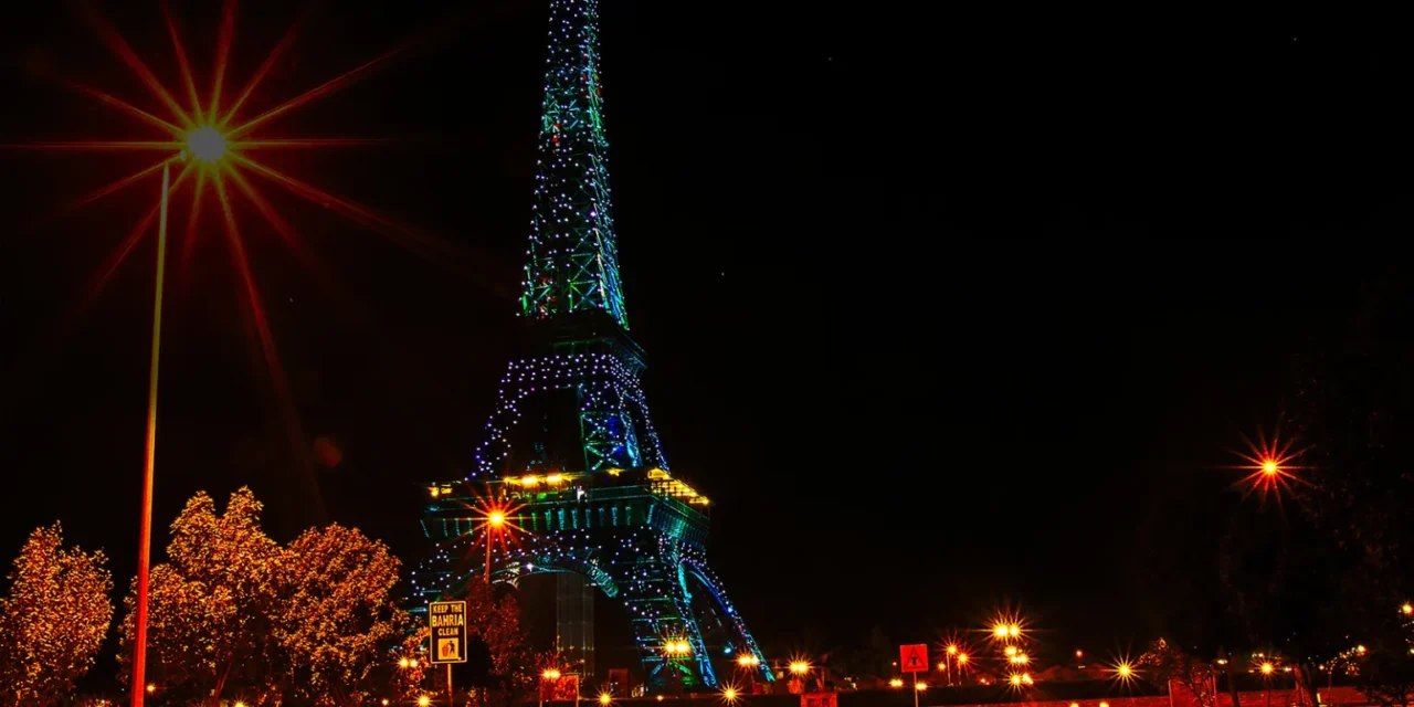 Eiffel Tower Bahria Town Lahore 